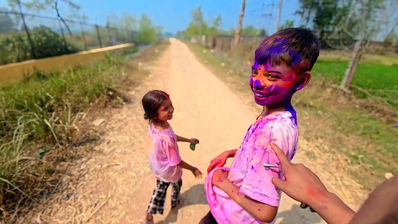 Holi ma Sujal lai tanab 😅