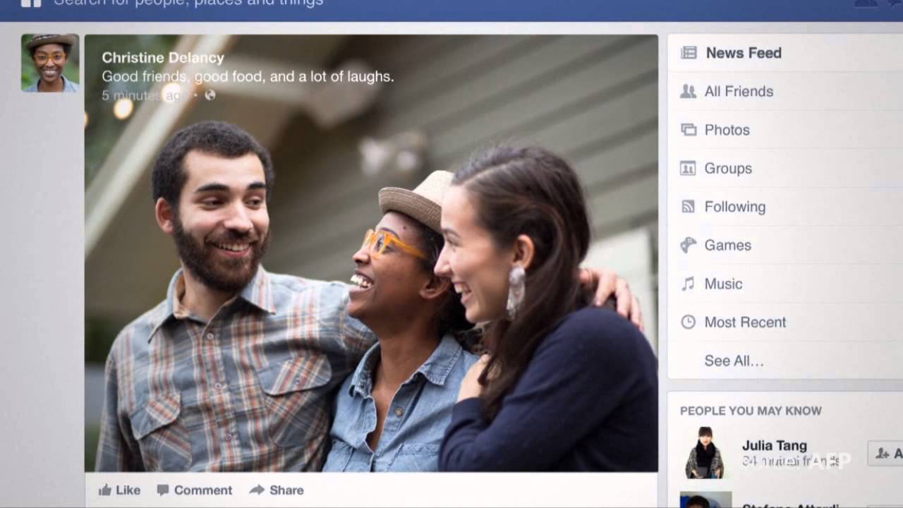 Reliance Communications partners Facebook for free internet access