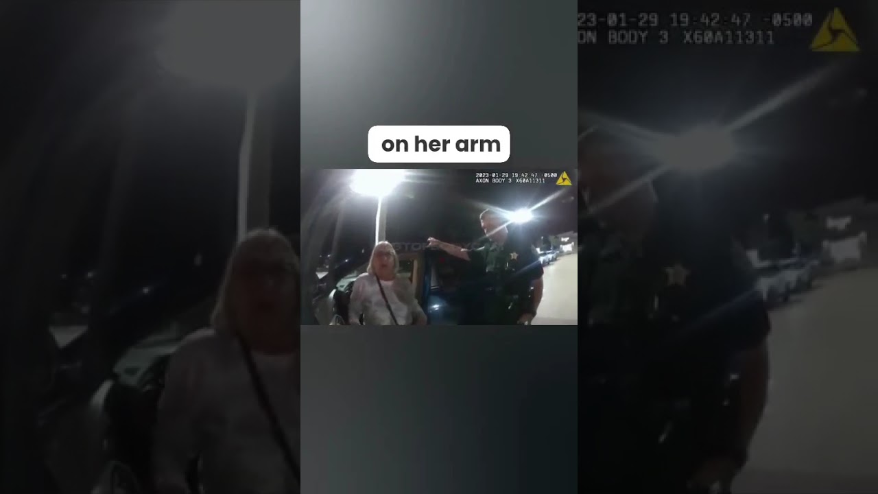 Конфронтация между полицейским и пожилой женщиной по поводу предполагаемого нападения #нательнаяк...