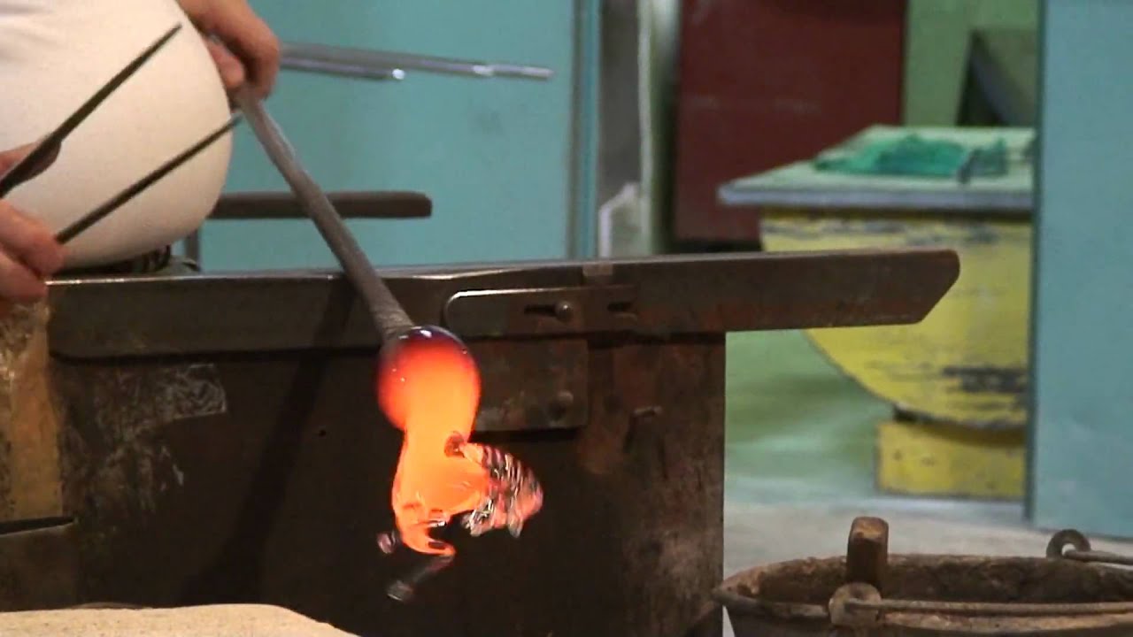 Ferrari Glass Horse made in seconds
