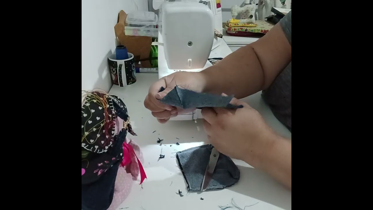 DIY Mini bag (bolsa) chaveiro, reciclagem de jeans e retalhos.
