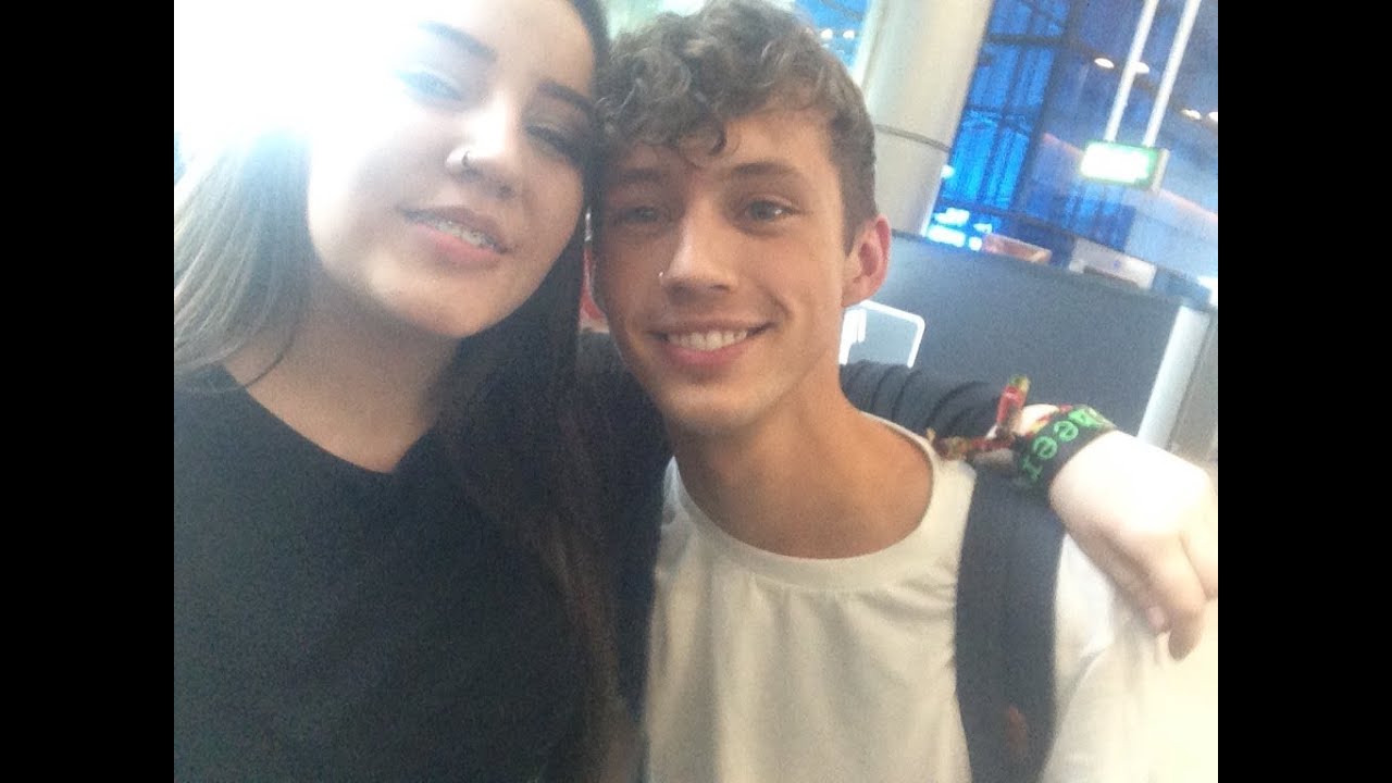 meeting Troye Sivan x3 + VIP concert experience