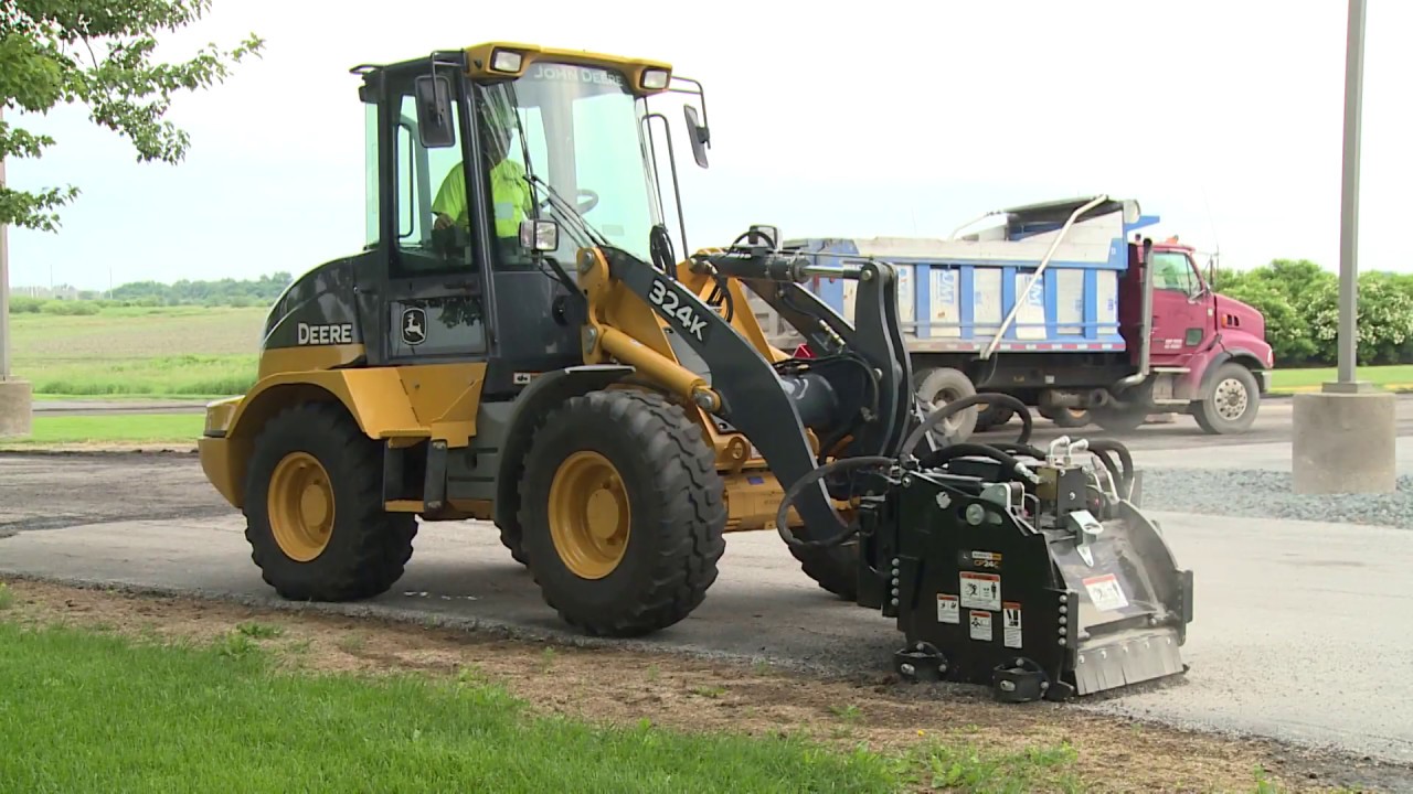 Cold Planer Operating Tips | John Deere Construction Attachments
