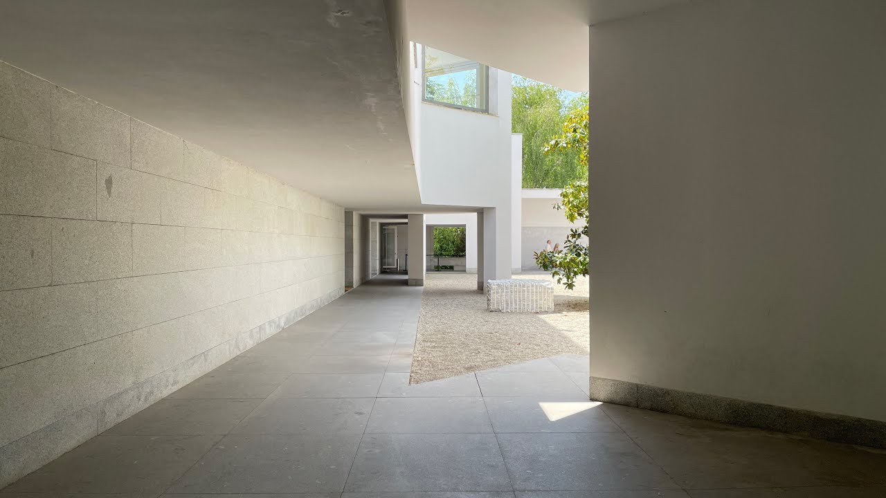 Álvaro Siza Vieira l Serralves Foundation, Porto, 1991-1999