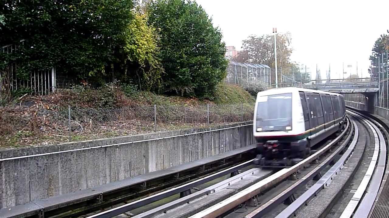 Métro de Lille - Ligne 1 - Villeneuve d'Ascq - 4 Cantons