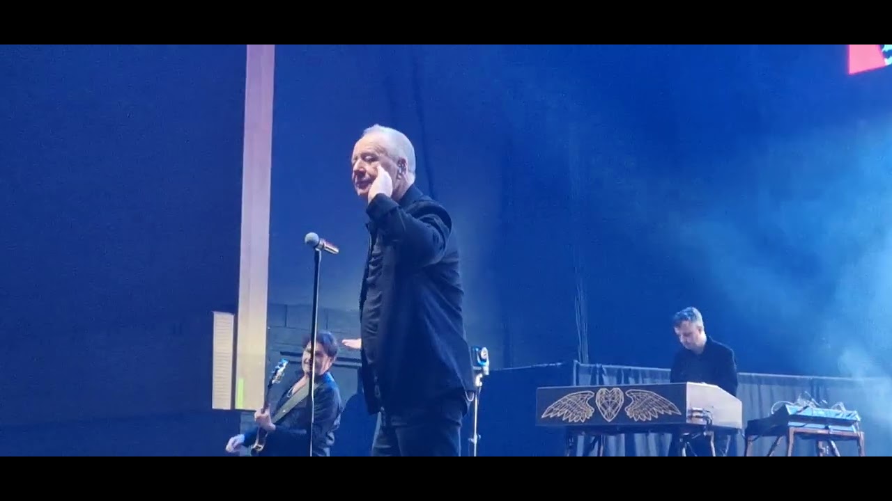 Simple Minds - Someone Somewhere in Summertime / Don't You Forget About Me Bournemouth BIC 26.03.24