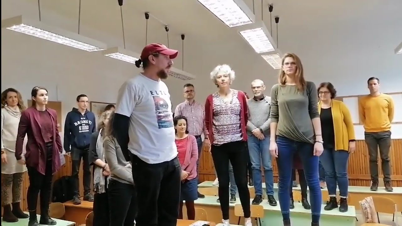 ELTE Radnóti: Szolidaritás a kirúgott tanárokkal