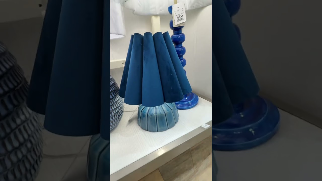 The cottage core section is unbelievable omg #thrifting #shopping #home #greenscreen 