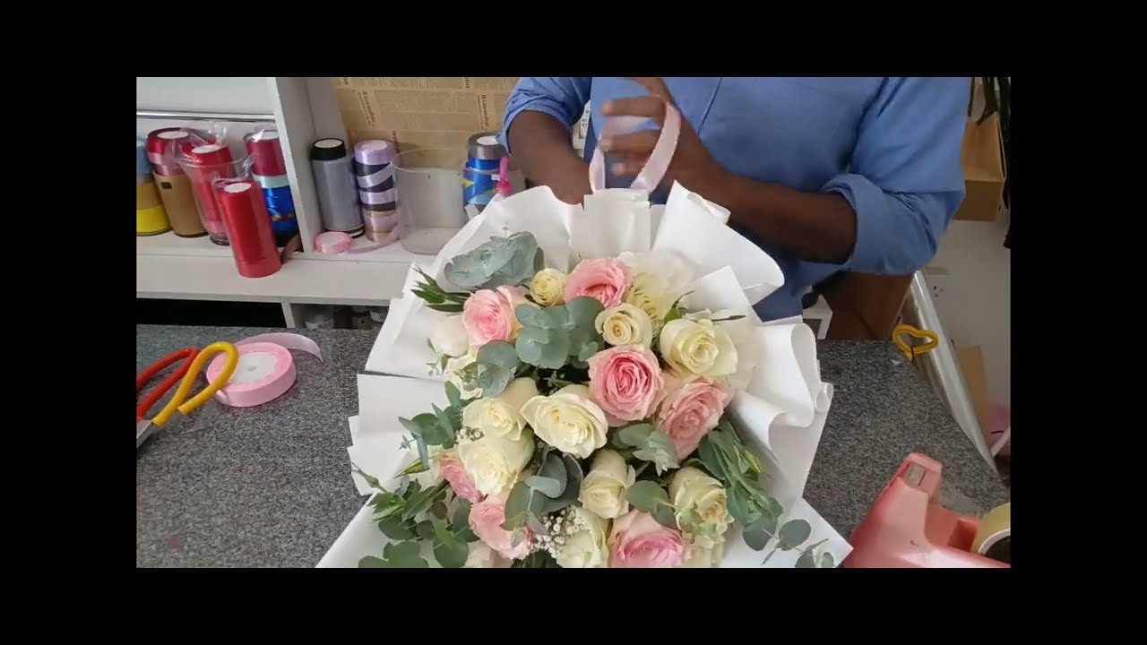 bouquet wrapping technique , wrapping tutorial