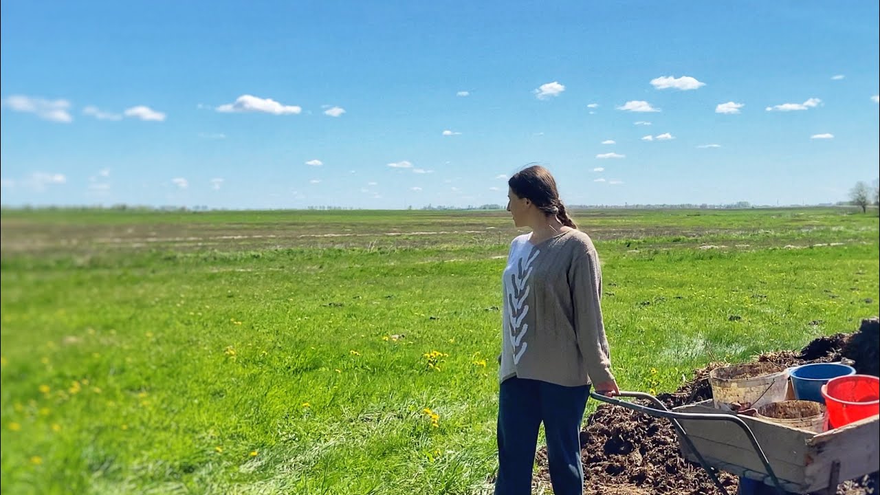 Preparing the Garden for New Season in May 2022