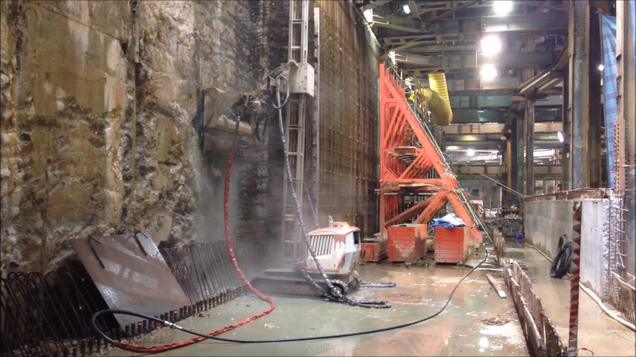 AWE HYDRODEMOLITION CONCRETE REMOVAL ROBOT AQUAJET 710V