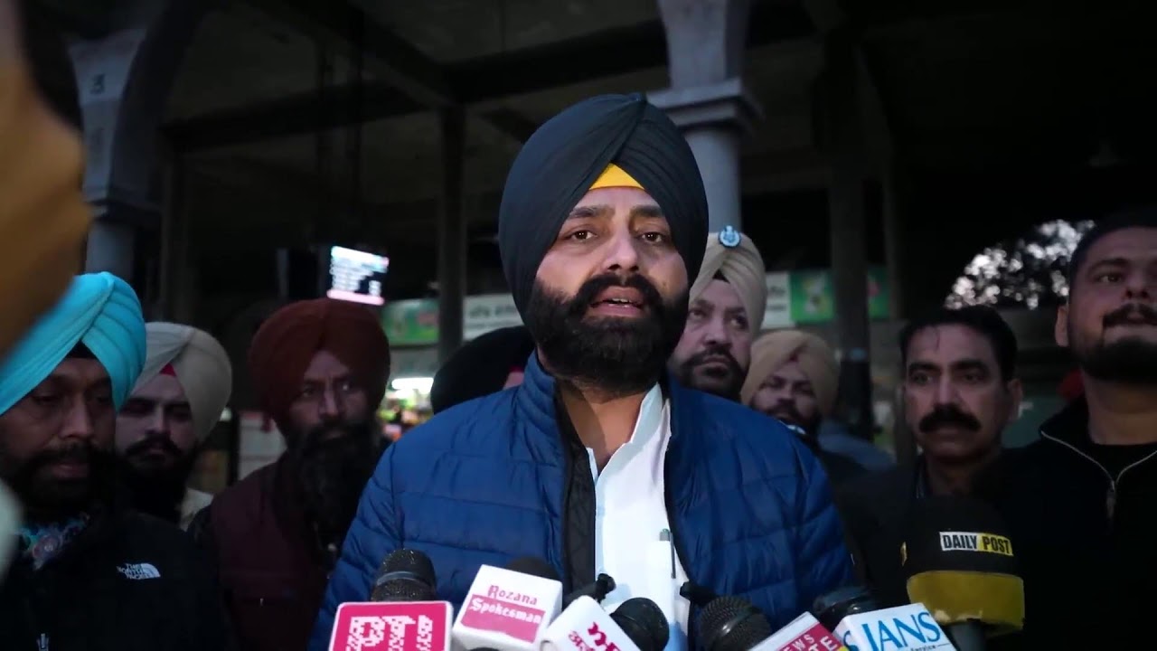 ਮੋਗਾ ਬੱਸ ਅੱਡਾ ਅਤੇ ਅੱਡੇ ਅੰਦਰ ਦੁਕਾਨਾਂ ਦੇ ਅਚਨਚੇਤੀ ਦੌਰੇ ਮੌਕੇ ਟਰਾਂਸਪੋਰਟ ਮੰਤਰੀ ਲਾਲਜੀਤ ਸਿੰਘ ਭੁੱਲਰ Live