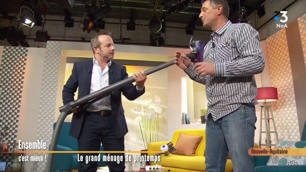 Comparatif des aspirateurs sans fil, robots et traîneaux... Ensemble c'est mieux !
