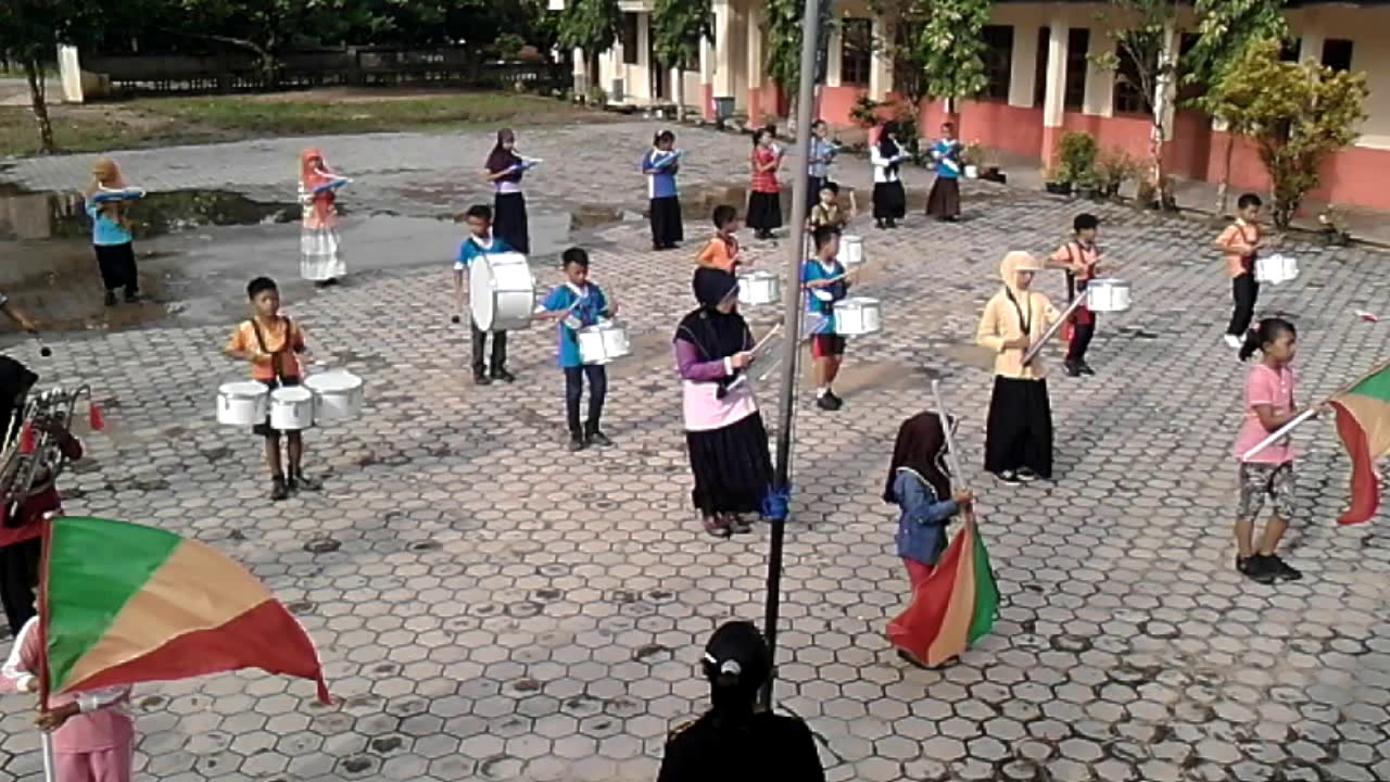 Marching Band SDN 109 Dari Sabang Sampai Merauke