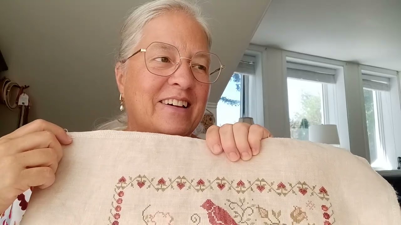Here is flosstube #4! Crosstitch,  slow stitching and more!