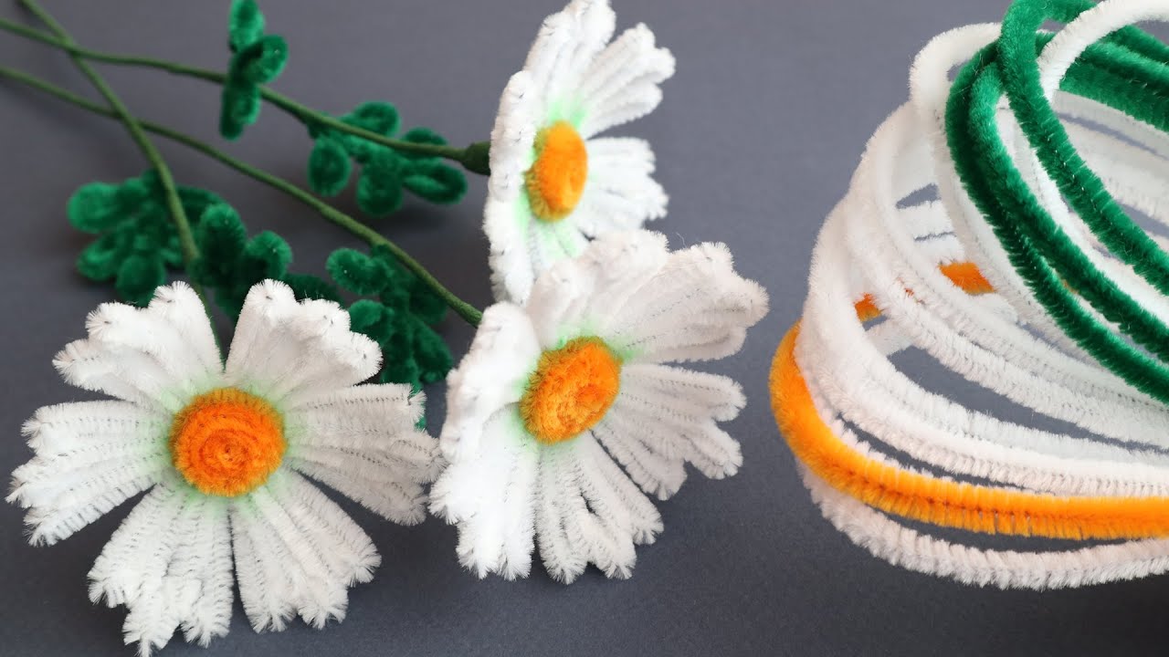 🌼How to make Pipe cleaner Flowers🌼Chenille wire Chamomile