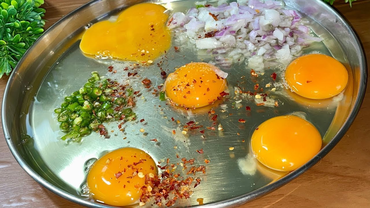 अंडे को सिर्फ़ एकबार मेरे इस अनोखी तरीक़े से बनाकर देखिए,     रेस्टोरेंट-ढाबा जाना छोड़ दोगे गारंटी💯