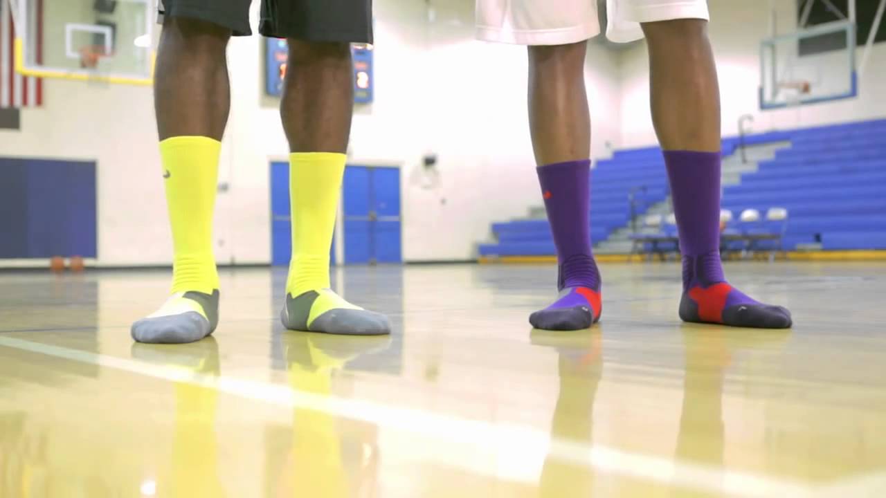 NIKE HYPERELITE SOCKS   DRESS FROM THE BOTTOM UP