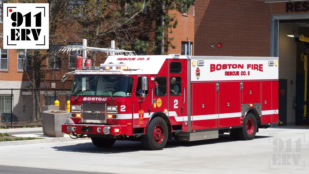 Boston Fire Trucks Responding | Engine 42 Spare and Rescue 2