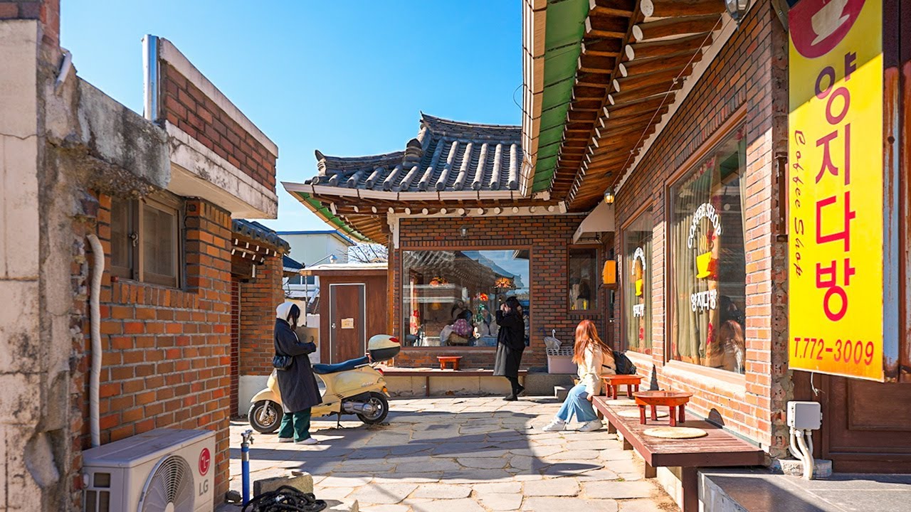 [4K HDR] The Most Famous Street and Dalgona Game in Gyeongju City Tour