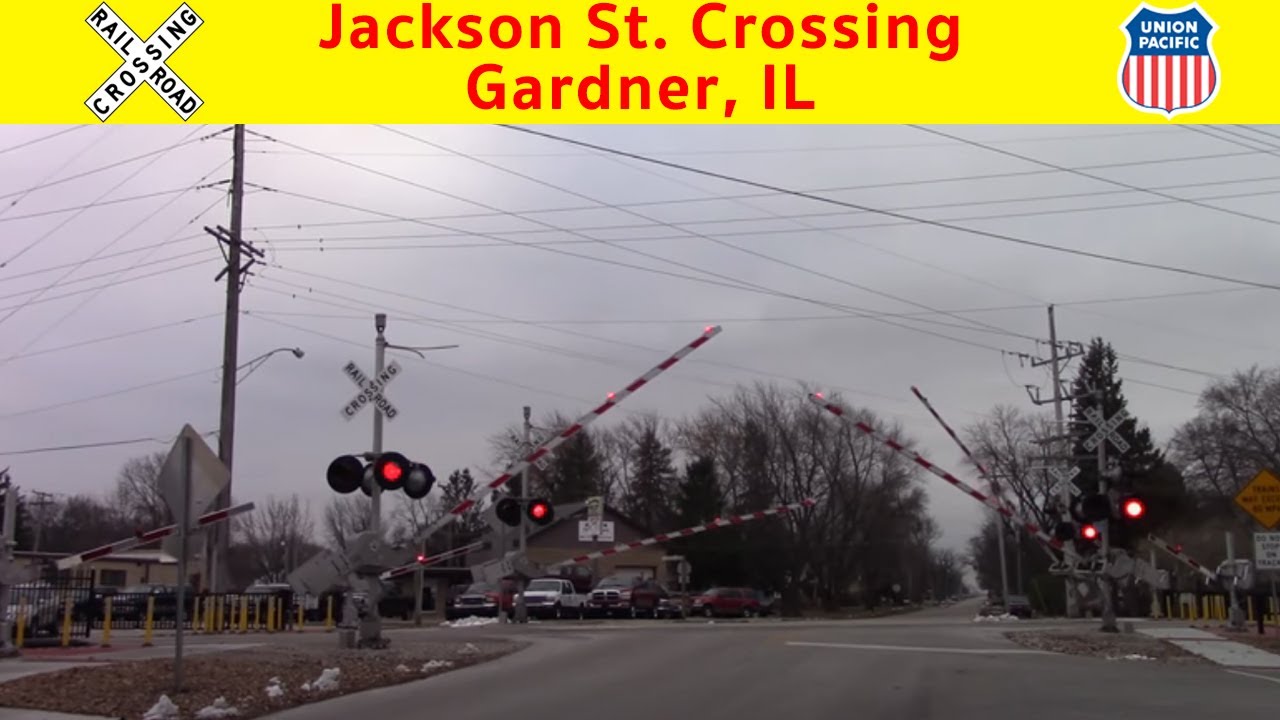 Jackson St. Grade Crossing (Gardner, IL) 11/16/18