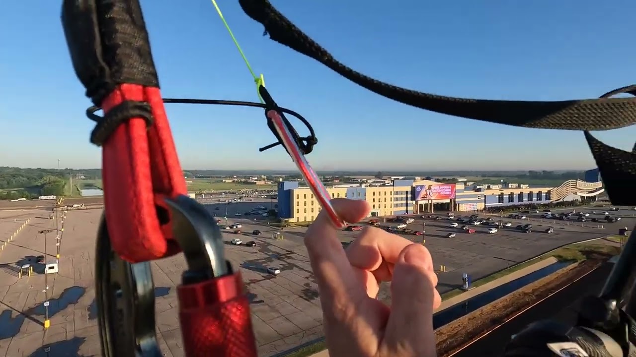Nice morning flight in Fly products Xenit trike, low pass thru river.
