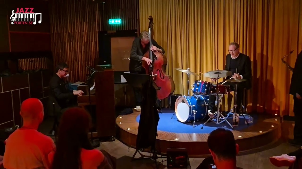 Felix Tani Quartet – Signs of Presence