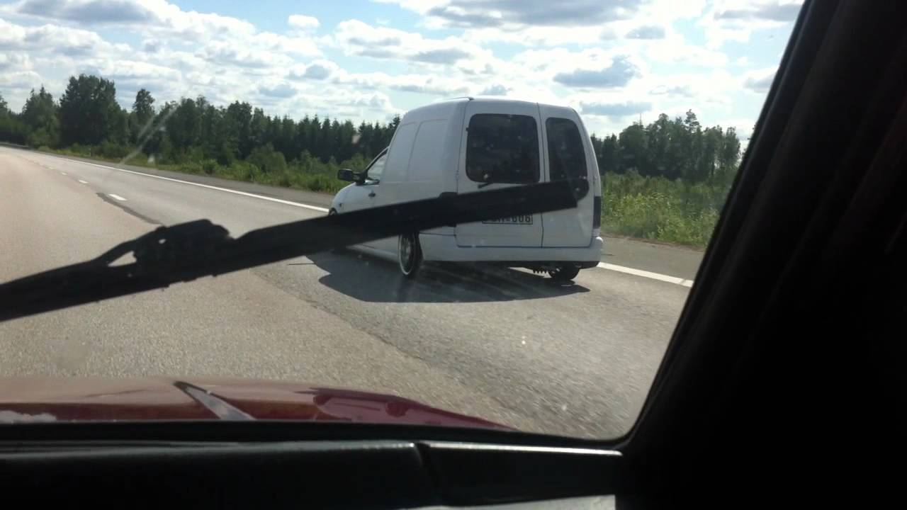 Caddy Vr6 and Golf 2 Vr6 on the highway!