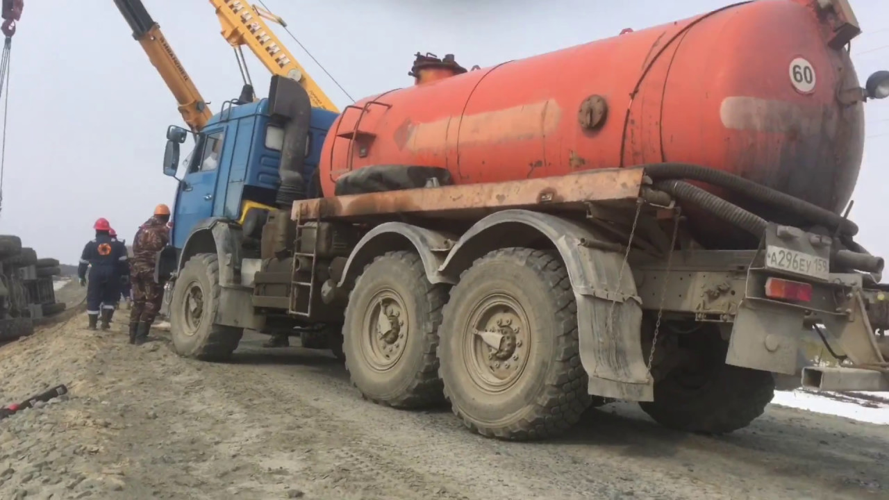 Положили на бок наш Камаз
