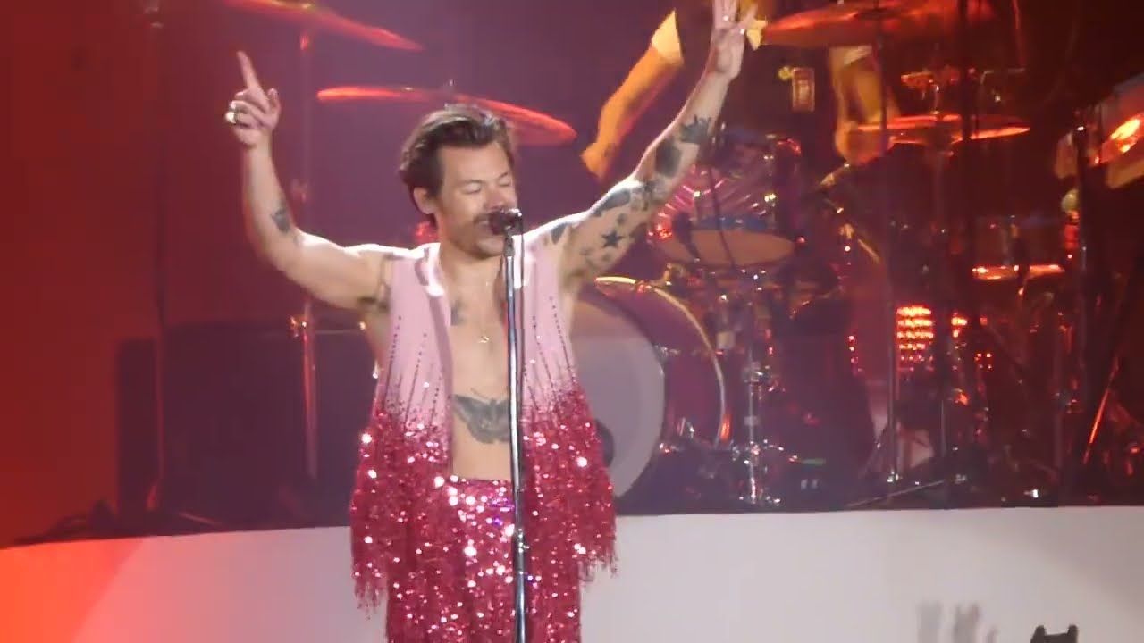 Harry Styles - Medicine in Edinburgh May 27 2023 Murrayfield stadium