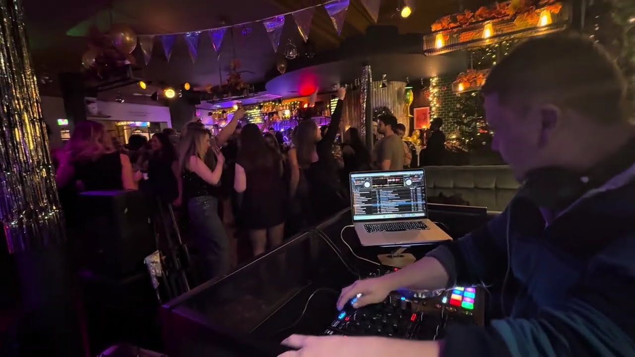 Dj Fire This mix will make you move  high energy 