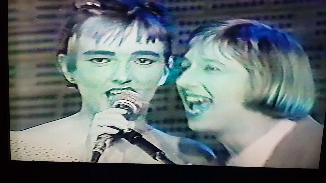 Os Replicantes -  "Festa Punk"  Ao vivo no Programa Boca Livre - 1987