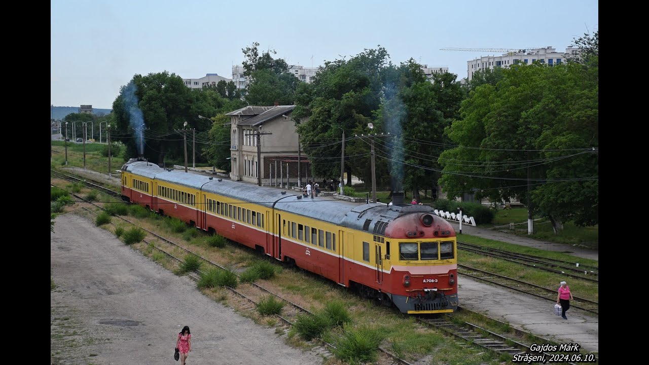 Ganz-MÁVAG D1-708 indul Ştrăseni állomásról Ungheni felé Moldovában