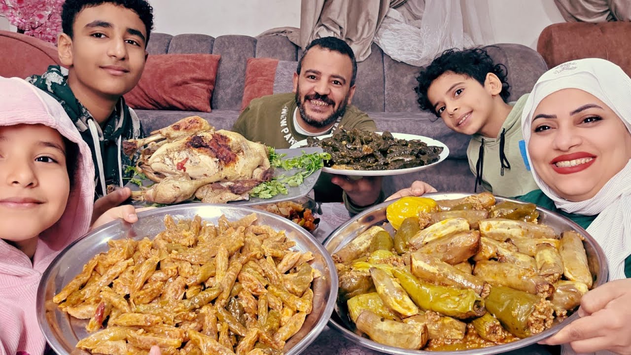 لا يصيبنا الا ما كتب الله لنا🤲 حلل المحشي السخنه ومحشي ورق الخس واديك البلدي المحمر اسمعوا حكينا ايه