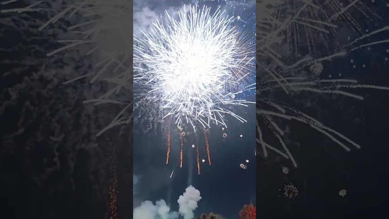 Full bắn pháo hoa Đà Nẵng tết 2026