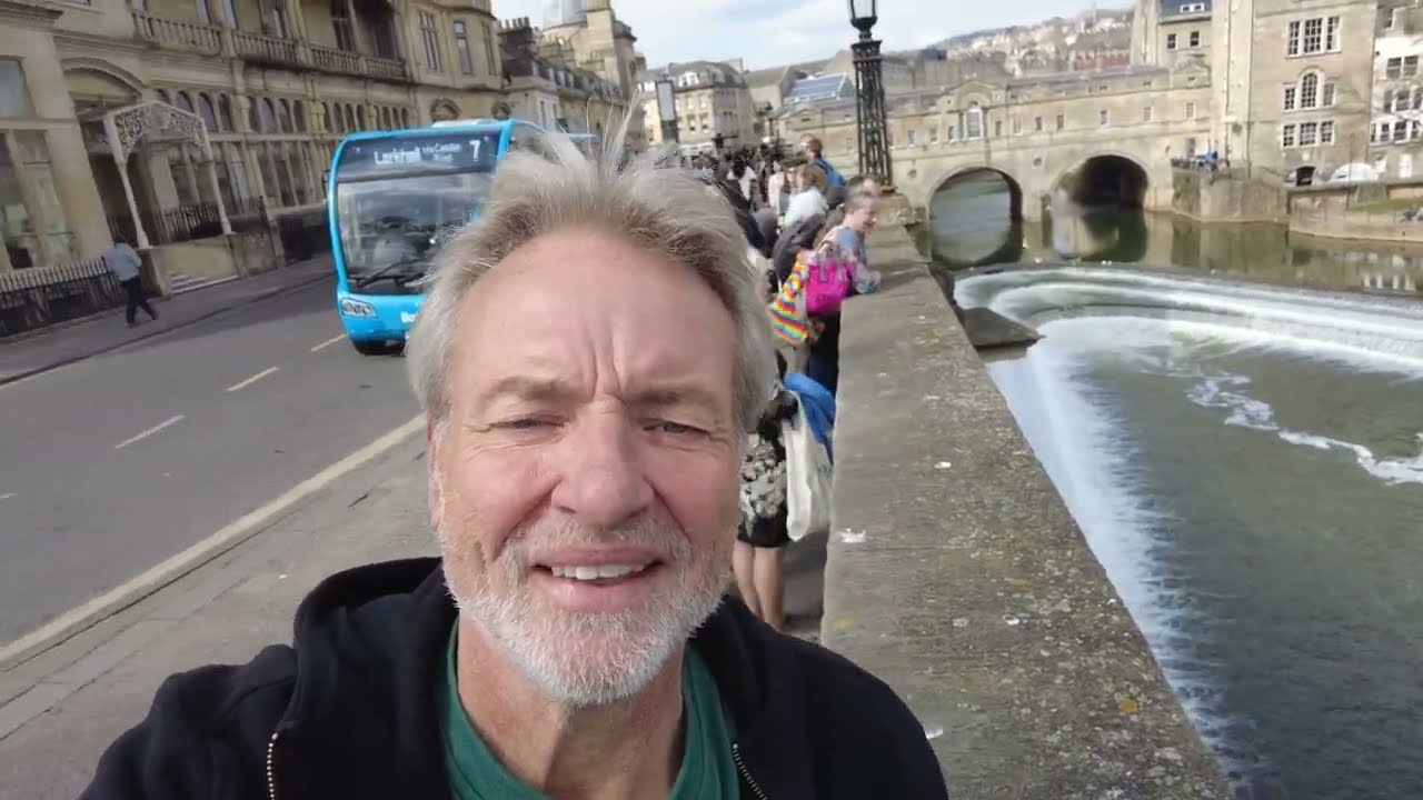 Pulteney Bridge in Bath UK.  Very neat bridge and river way. - Bath United Kingdom - ECTV