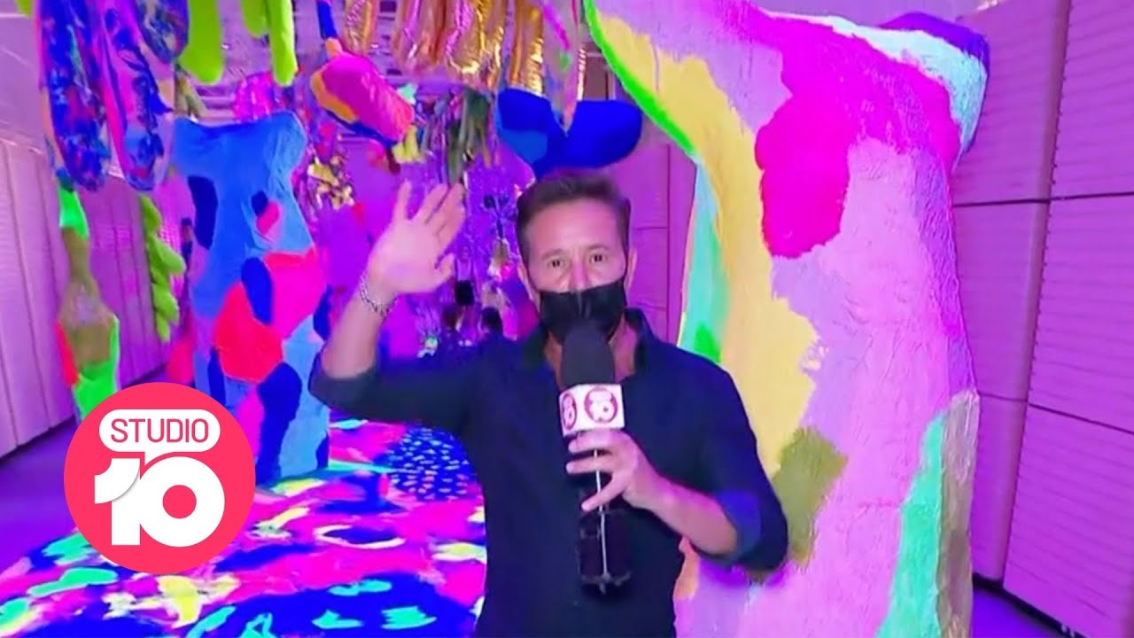 Stevie Jacobs Hits the Opera House | Studio 10
