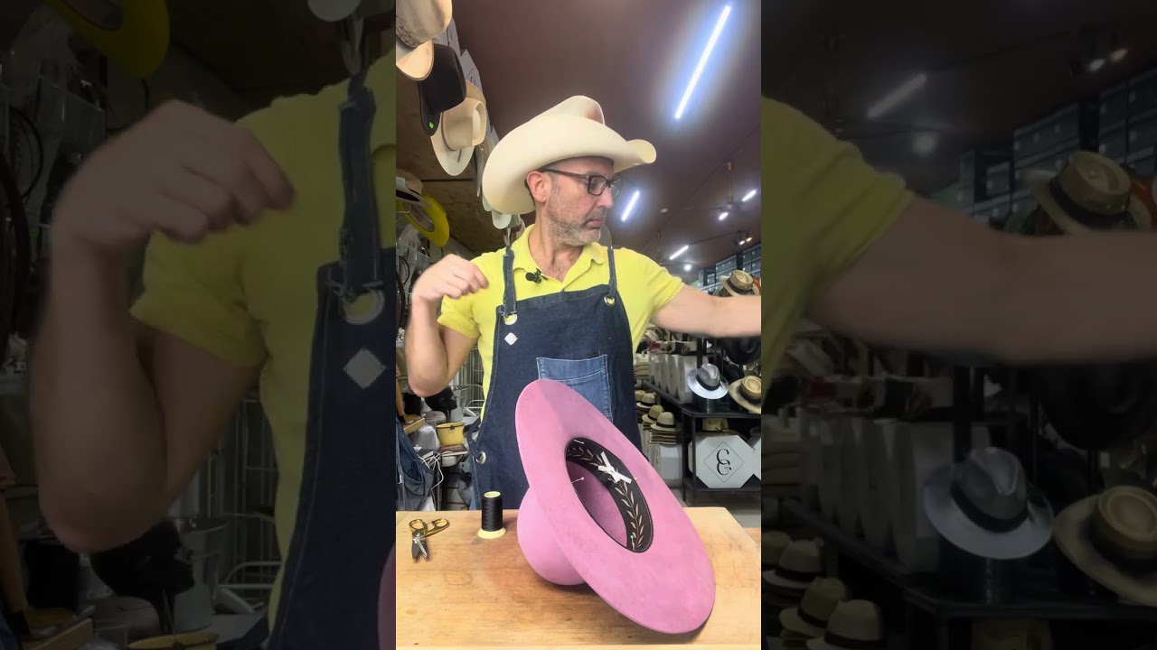 Qué es un tafilete y cómo se coloca en un Sombrero?