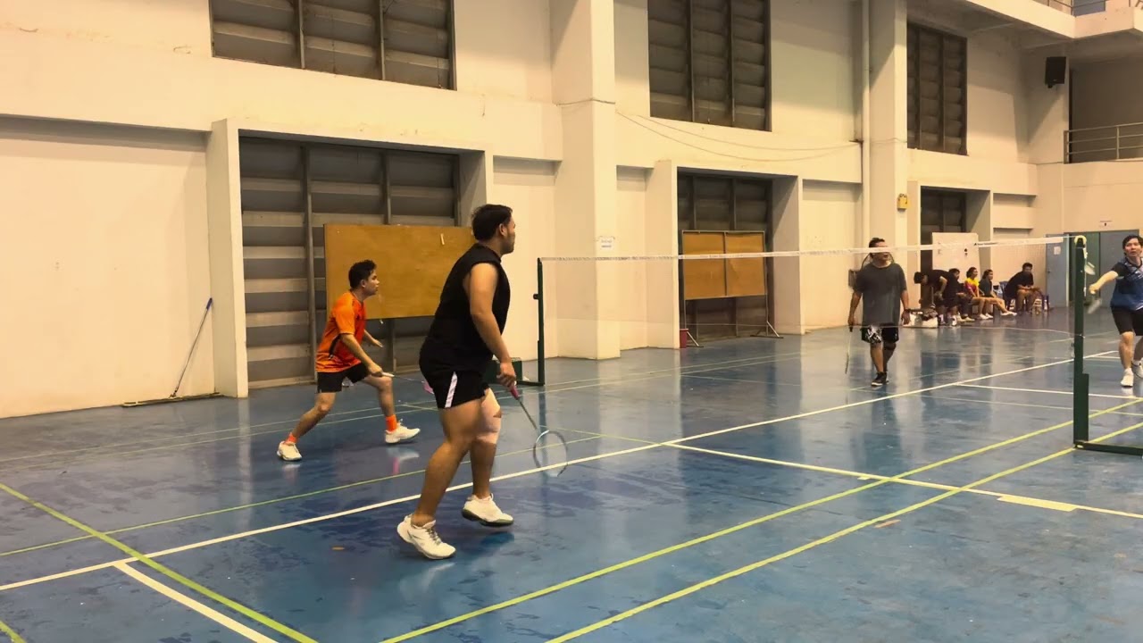 ตู้ตีแบด พี่แจ๊ค พี่เอม พี่โฟน ตู้ สนาม อบจ.อ่างทอง เกมส์ 2/2