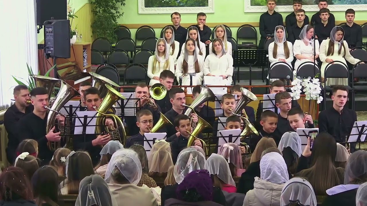 Гімн: 