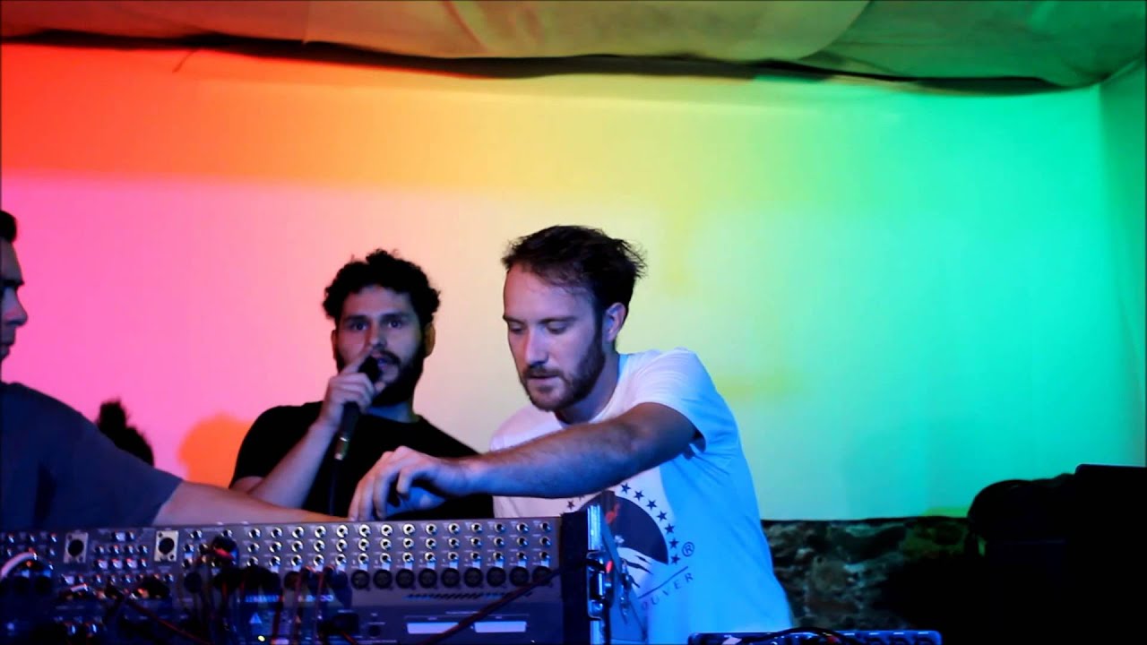 Ondubground en Cultural Roots,Apoff in Dub in tha