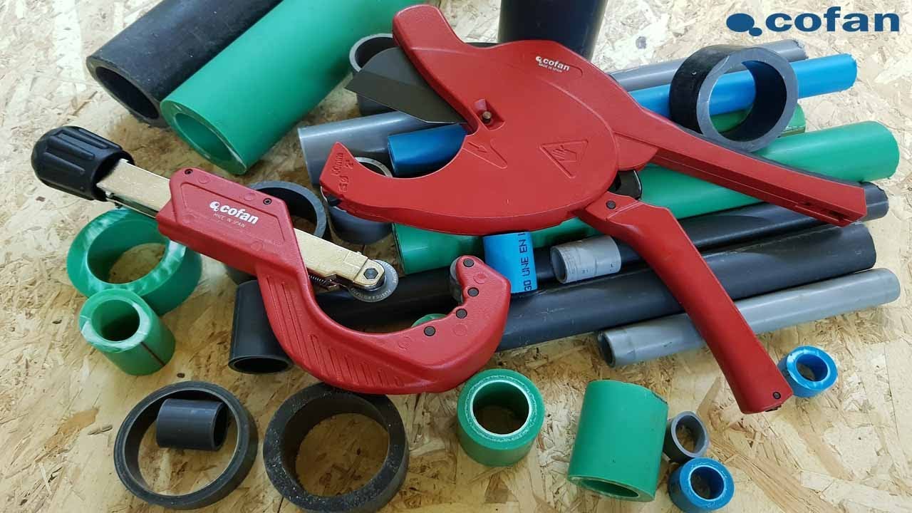 Cortatubo y tijera para materiales plásticos