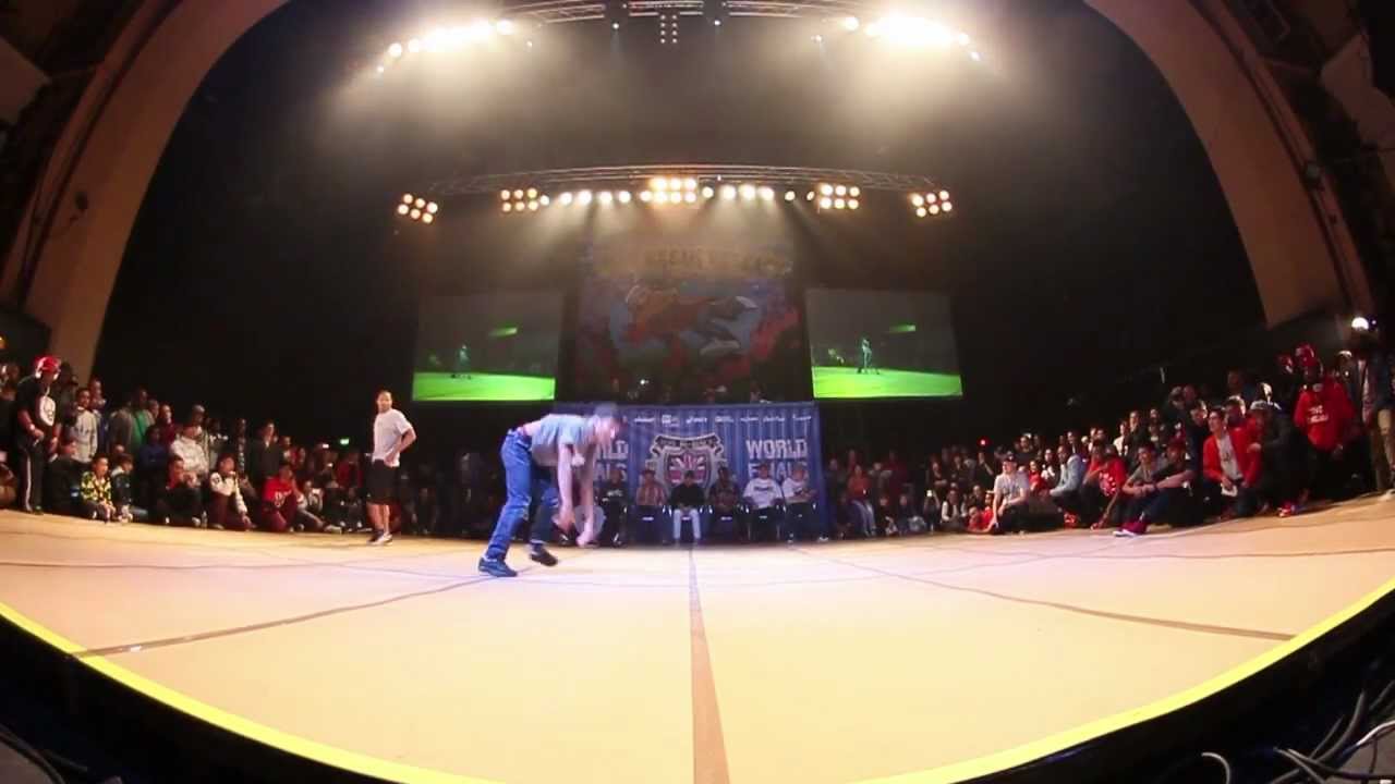 MORRIS vs SUNNI - UK B-Boy Champs 2011 - Solo Final
