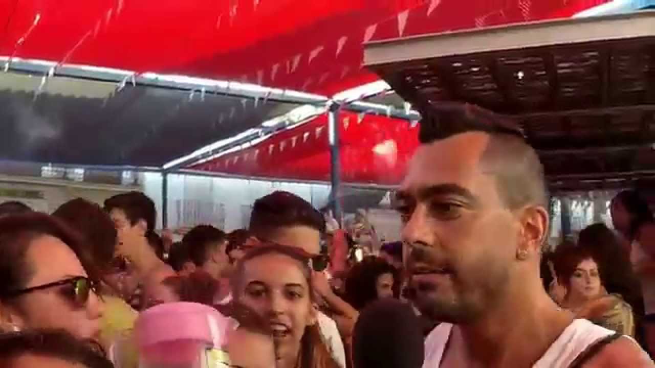Feria de Álora 2015 [8]: Las niñas de la jarra vacía y el calor sofocante
