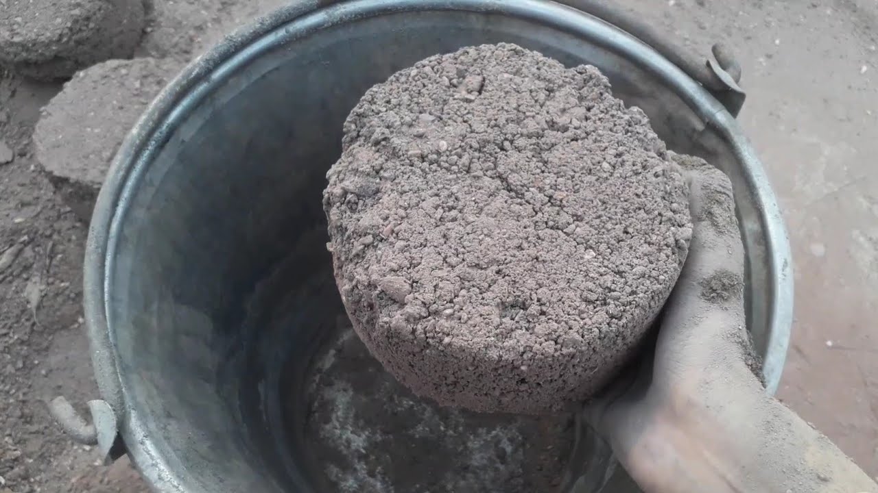 New stormy dusty video💯❣️Mini brown cakes dry+water crumbling in steel bucket ASMR video 💦💤