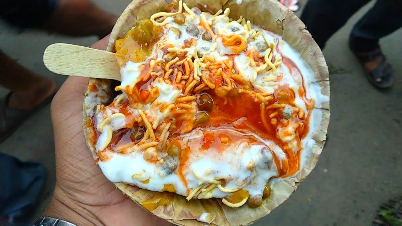 This place is Famous for Papdi Chaat | Famous Papdi Chaat with Unlimited Doi | indian street food