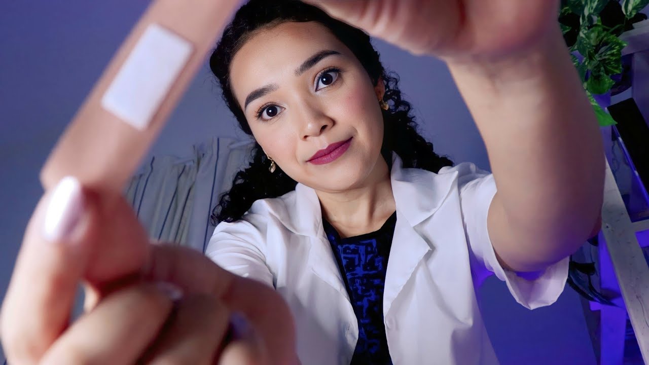 ASMR ENFERMEIRA ESCOLAR Cuida dos seus ferimentos 🤕🤍