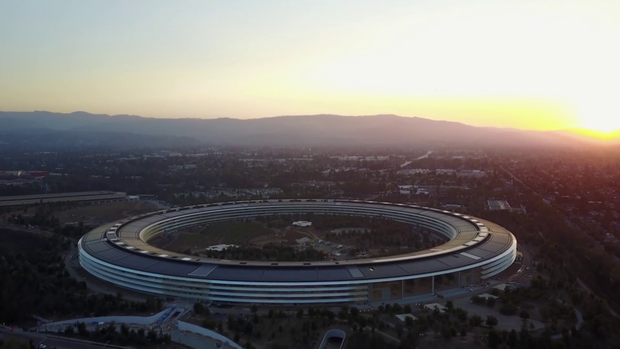Apple Park 2017 -  Apple's Spaceship Campus HQ - 4k | Vlog #22
