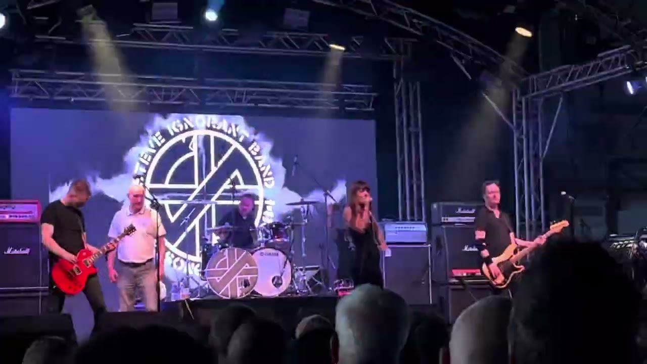 Steve ignorant crass fight war not wars live rebellion festival 2023