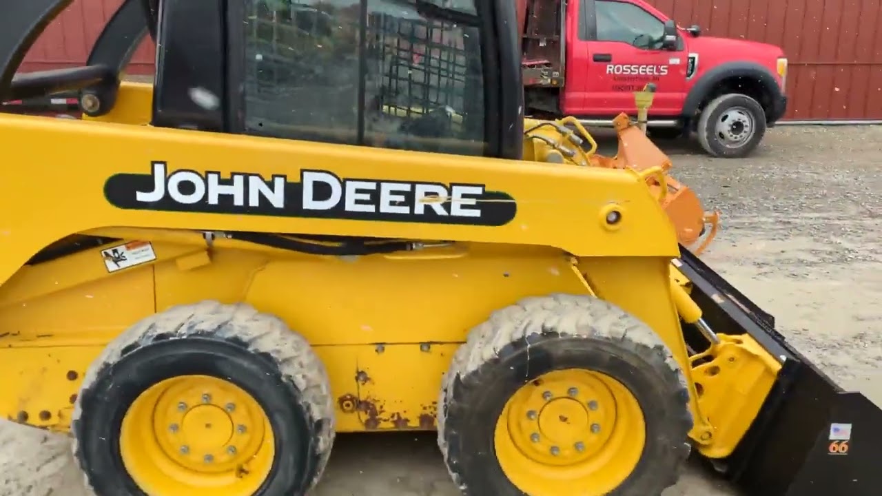 2004 DEERE 240 II For Sale